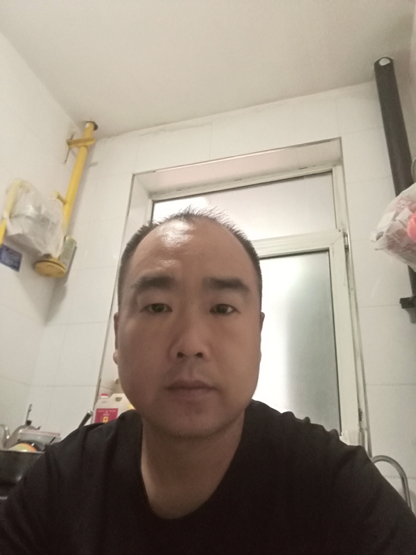 我的心很迷茫的第一张照片--常州相亲服务中心