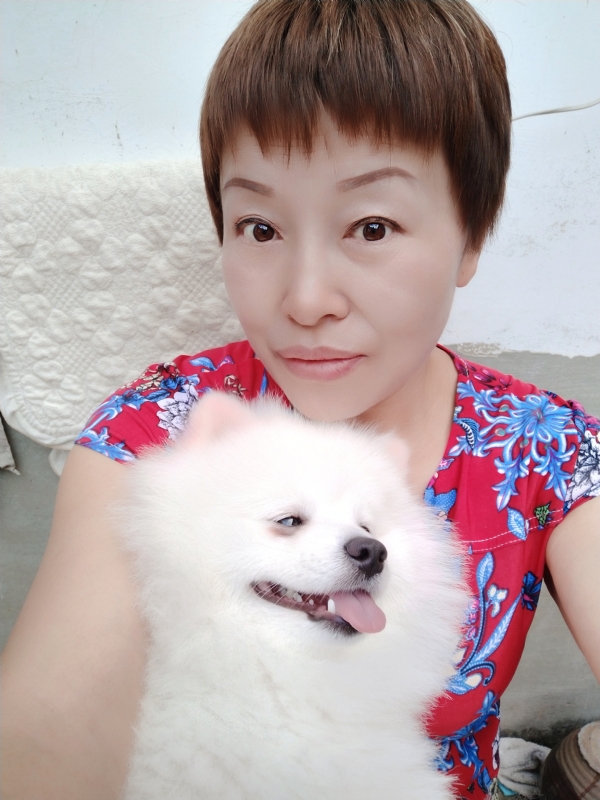 世事无常的第三张照片--常州相亲服务中心