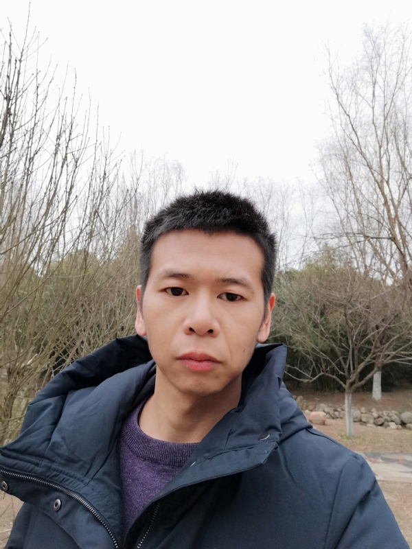 寞峰的第一张照片--常州相亲服务中心