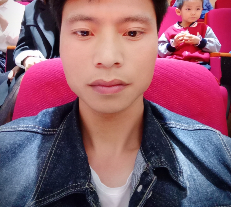 奋斗青年的第一张照片--常州相亲服务中心