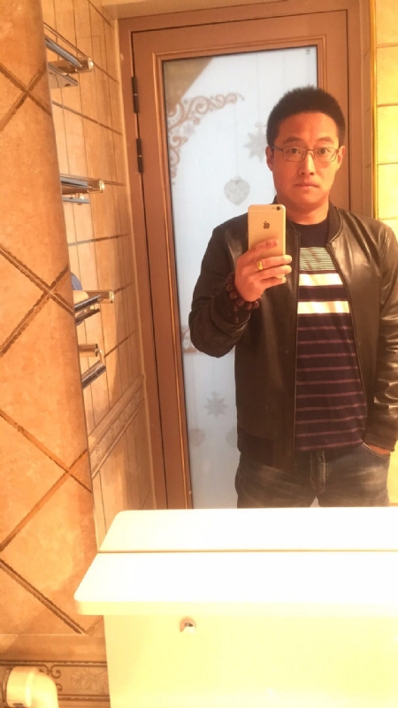 华灯初下的第一张照片--常州相亲服务中心