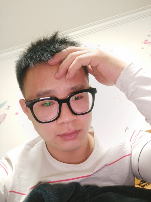 华灯初上的夜晚的第一张照片--常州相亲服务中心