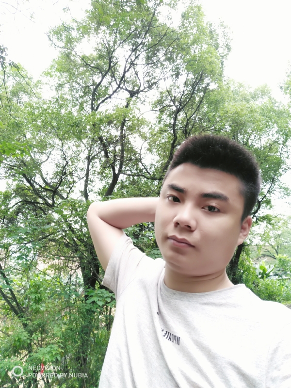 黄帅哥的第一张照片--常州相亲服务中心