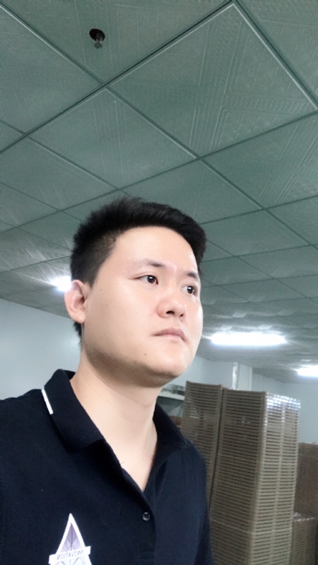 伟的第一张照片--常州相亲服务中心