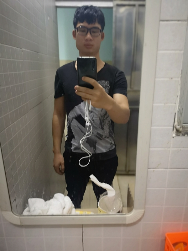右手的执着的第一张照片--常州相亲服务中心