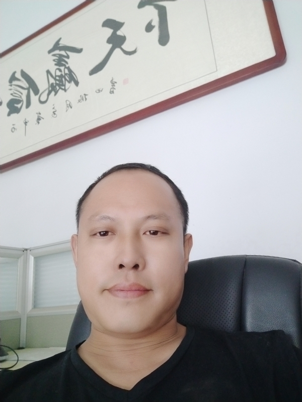 山丘的第三张照片--常州相亲服务中心