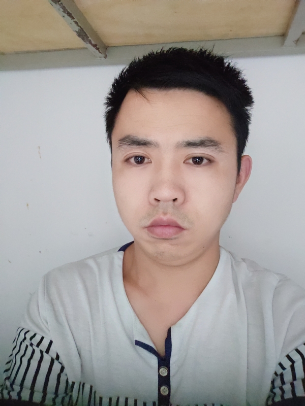 老男孩的第二张照片--常州相亲服务中心