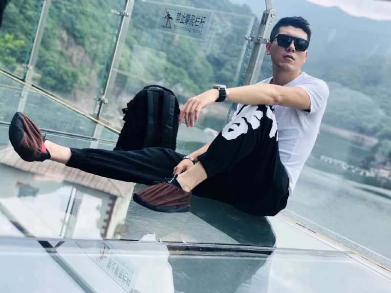 庄周梦蝶的第一张照片--常州相亲服务中心