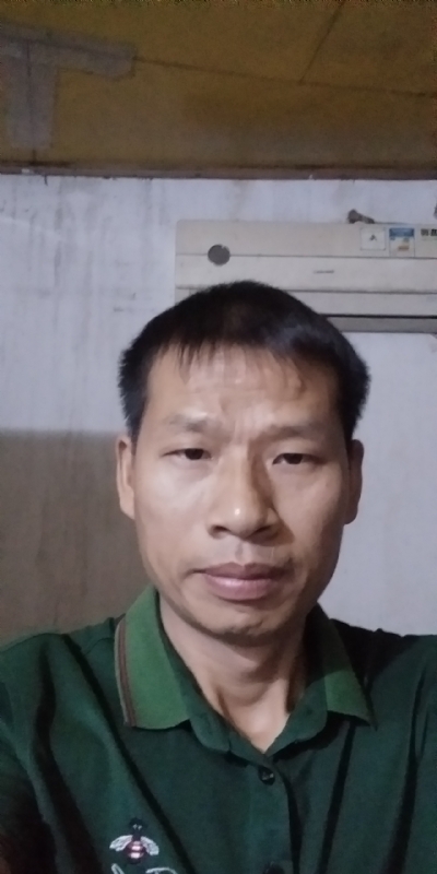 执着跋涉的第三张照片--常州相亲服务中心