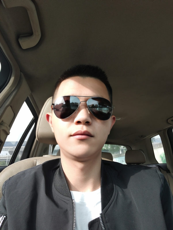 葛先生的第一张照片--常州相亲服务中心