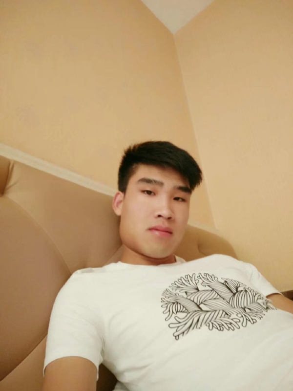 谁不曾孤单上路的第二张照片--常州相亲服务中心