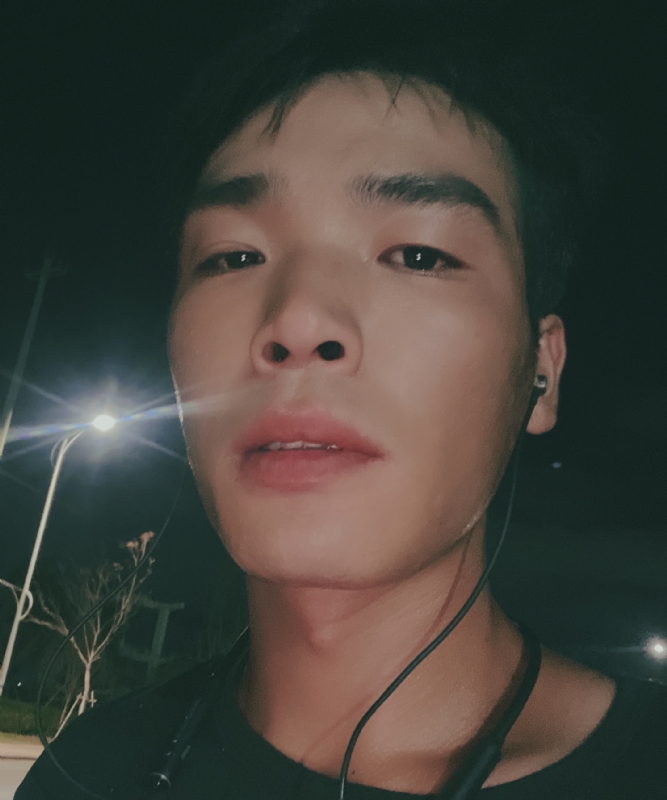 满船清梦压星河的第一张照片--常州相亲服务中心