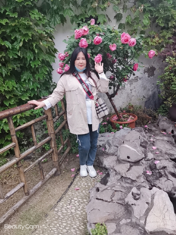 乖乖一女的第三张照片--常州相亲服务中心
