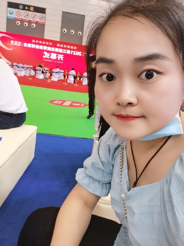 娜娜的第一张照片--常州相亲服务中心