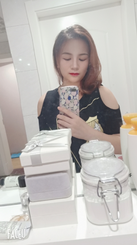 刘莲酥的第四张照片--常州相亲服务中心