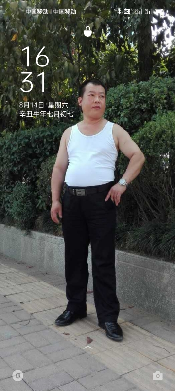 不加糖的苦咖啡的第二张照片--常州相亲服务中心