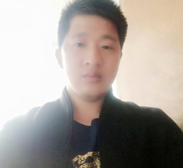 形影不离的第一张照片--常州相亲服务中心