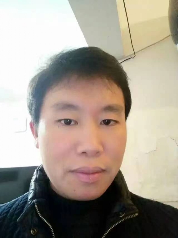擎天柱的第三张照片--常州相亲服务中心