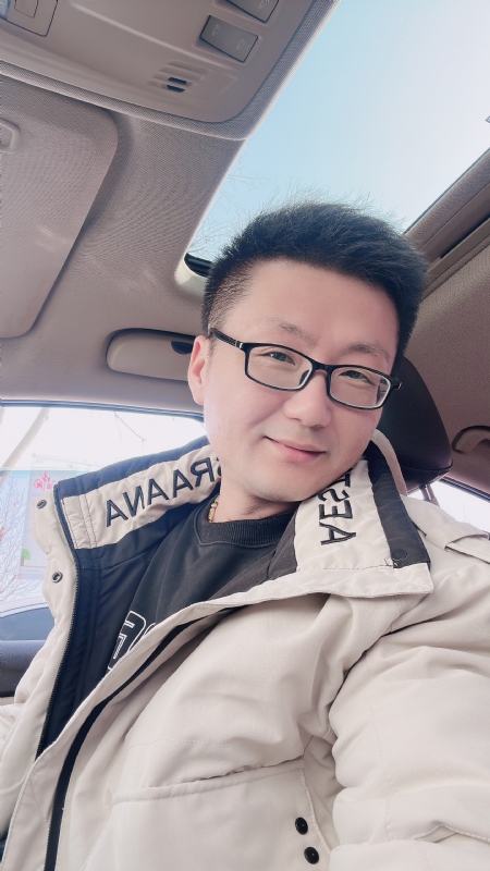 不离不弃的第二张照片--常州相亲服务中心