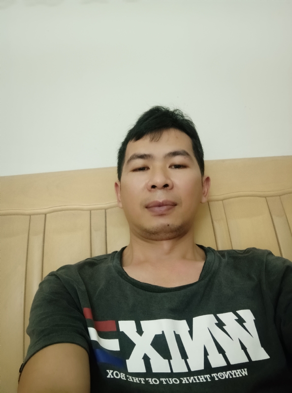 小伙子的第四张照片--常州相亲服务中心