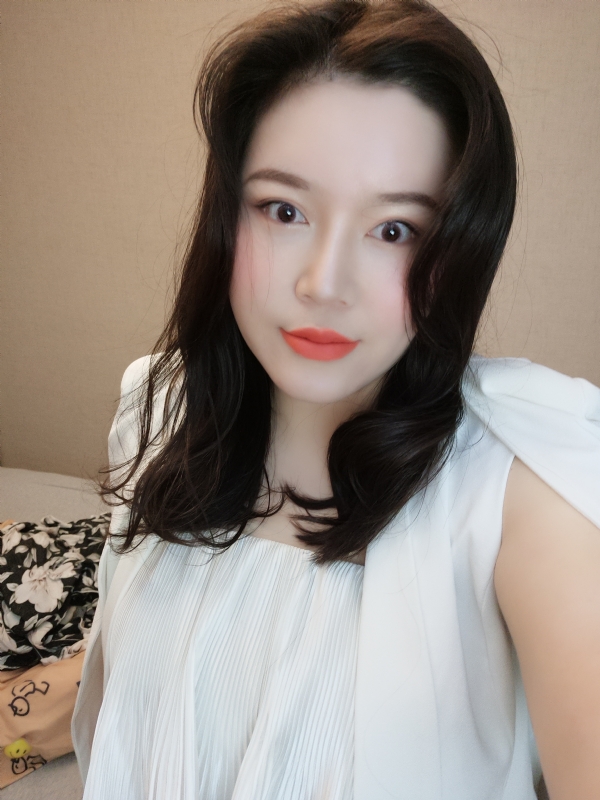 璐璐的第一张照片--常州相亲服务中心