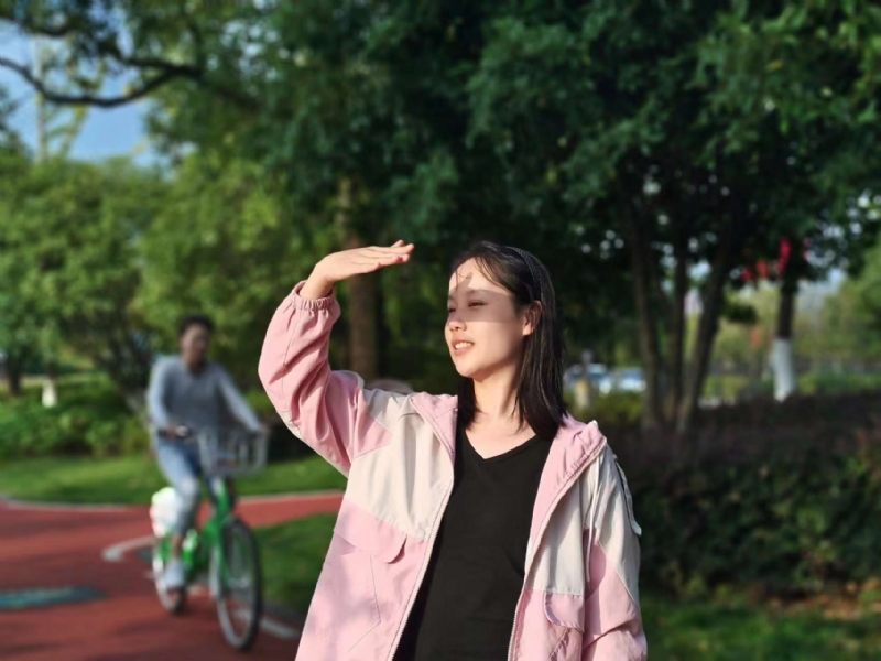 达拉崩吧的第一张照片--常州相亲服务中心