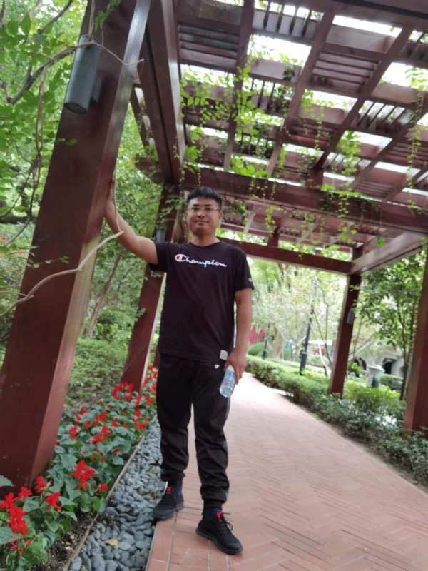 会飞的鱼的第二张照片--常州相亲服务中心