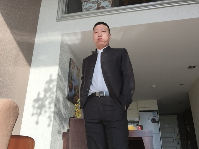 雅小炁的第一张照片--常州相亲服务中心