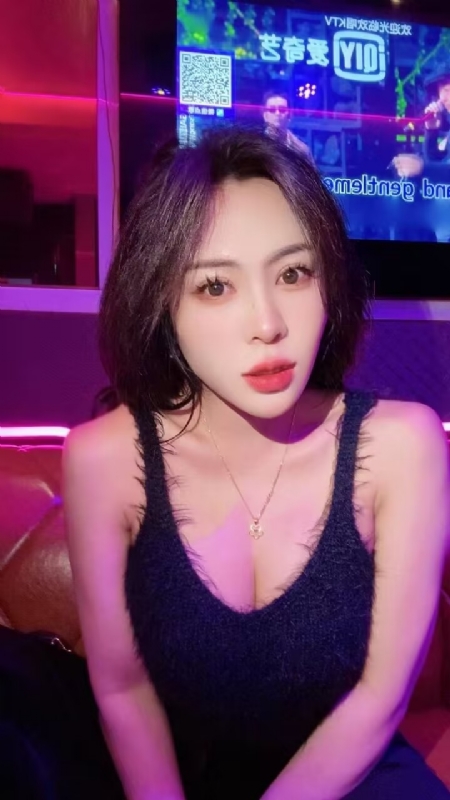 素素可月的第一张照片--常州相亲服务中心