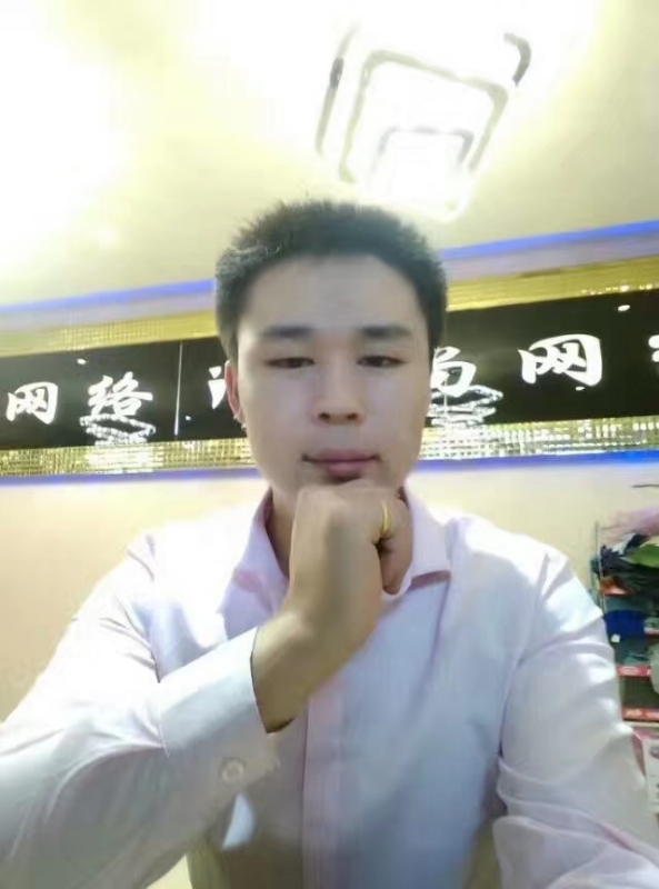 沉默寡言的第一张照片--常州相亲服务中心
