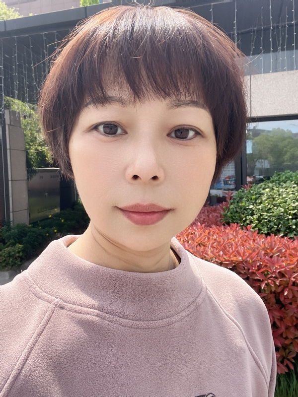 风铃草的第三张照片--常州相亲服务中心