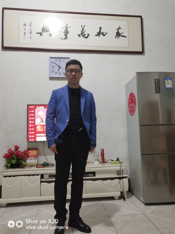 孤独的狼的第一张照片--常州相亲服务中心